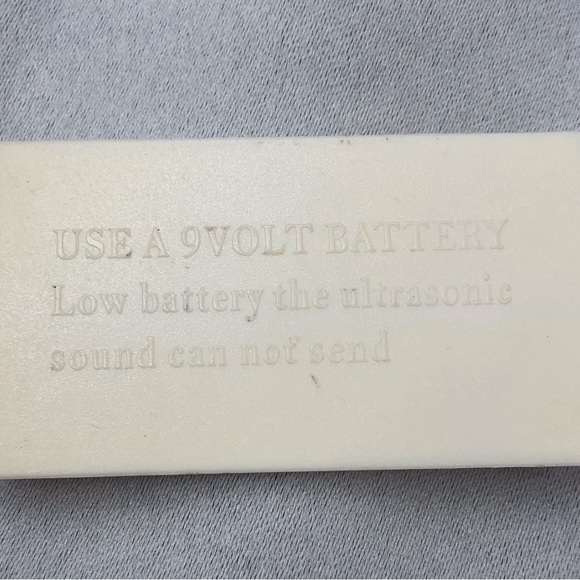 Ankuwa Ultra Sonic Bark Control Device Bird House - Picture 11 of 14